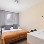 דירה Cosy And Comfortable In By Renters קרקוב