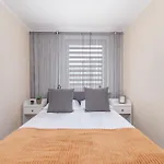 Cosy And Comfortable In By Renters