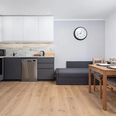 Cosy And Comfortable In By Renters Lejlighed Kraków