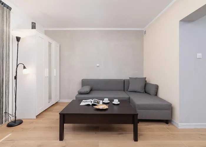 Cosy And Comfortable In By Renters * クラクフ